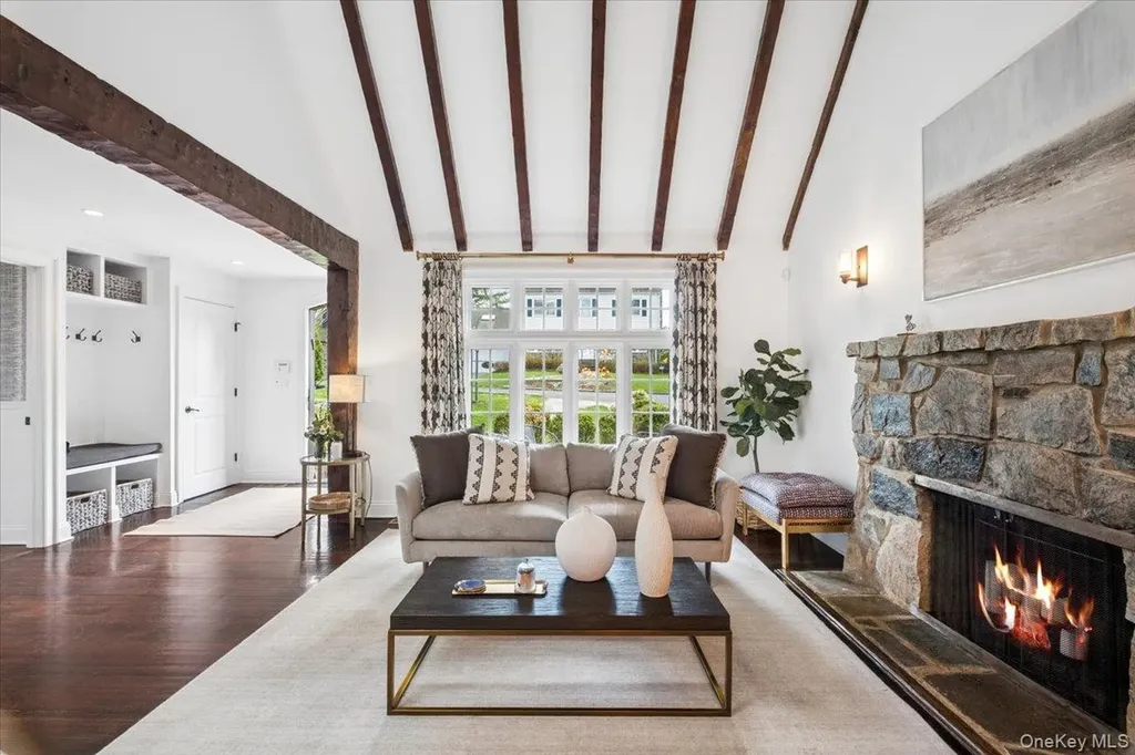 48 Vine Road Larchmont NY 10538