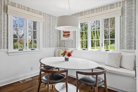 48 Vine Road Larchmont NY 10538