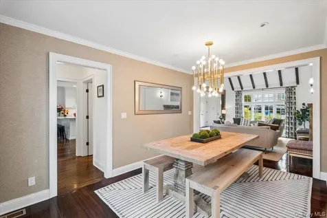 48 Vine Road Larchmont NY 10538