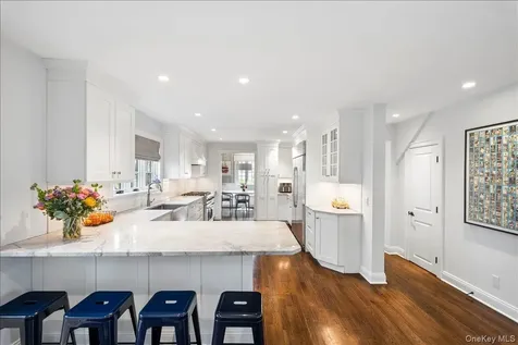 48 Vine Road Larchmont NY 10538