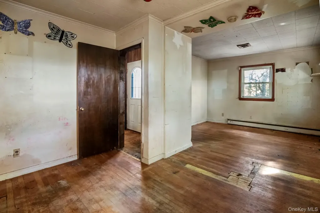 33 Albion Oval Mahopac NY 10541
