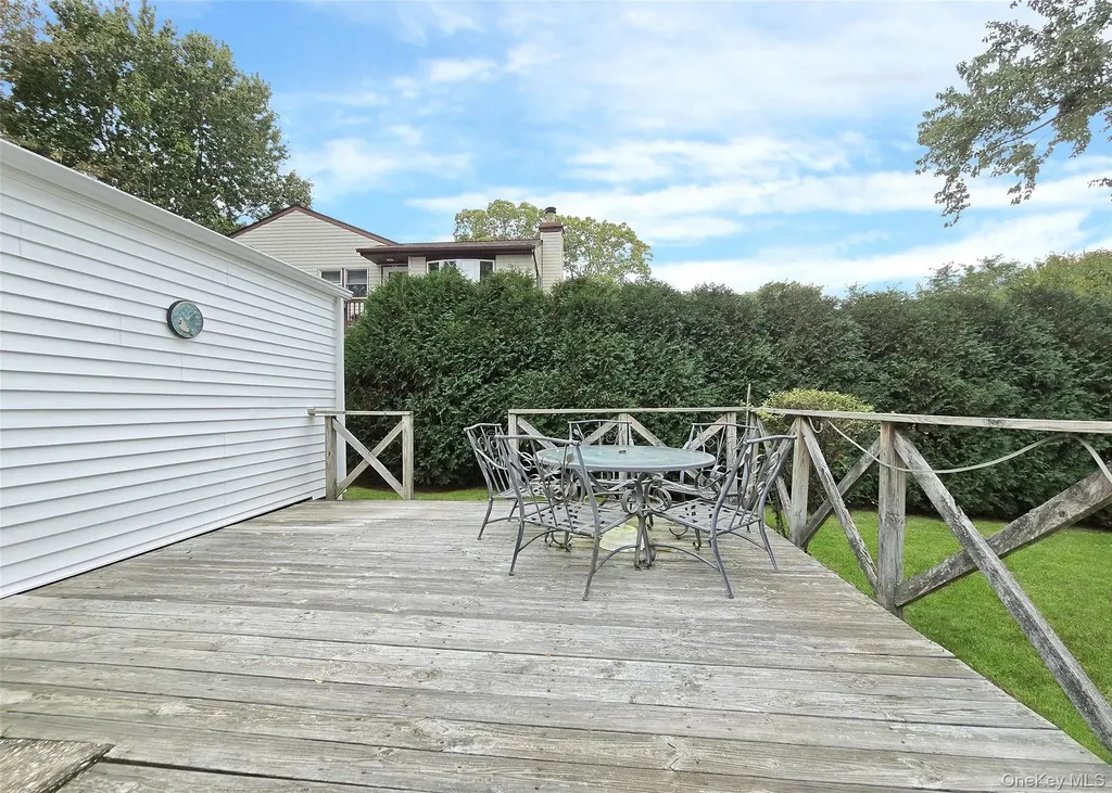 67 Van Brunt Avenue Selden NY 11784