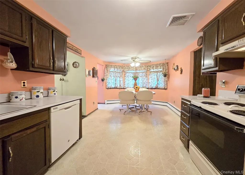 67 Van Brunt Avenue Selden NY 11784