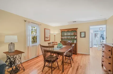 50 Head Of The Neck Road Bellport NY 11713