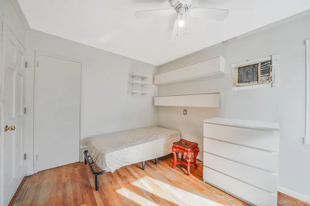 43 Shortridge Drive Mineola NY 11501