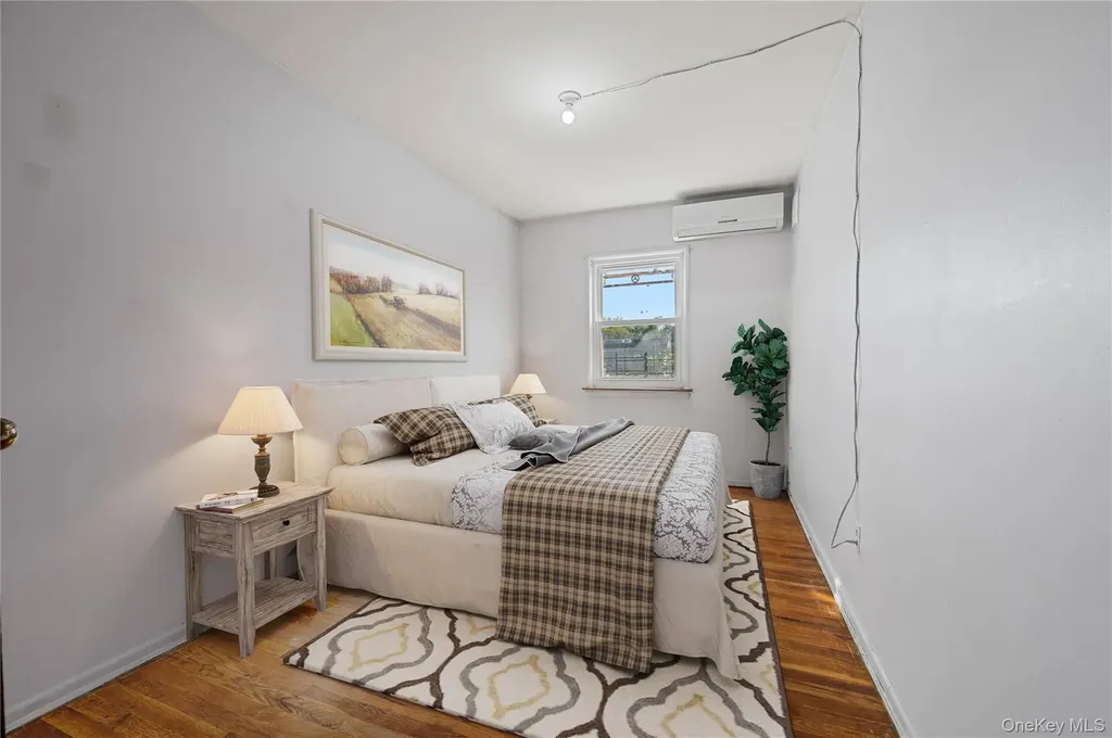 152-10 Peck Avenue Flushing NY 11355
