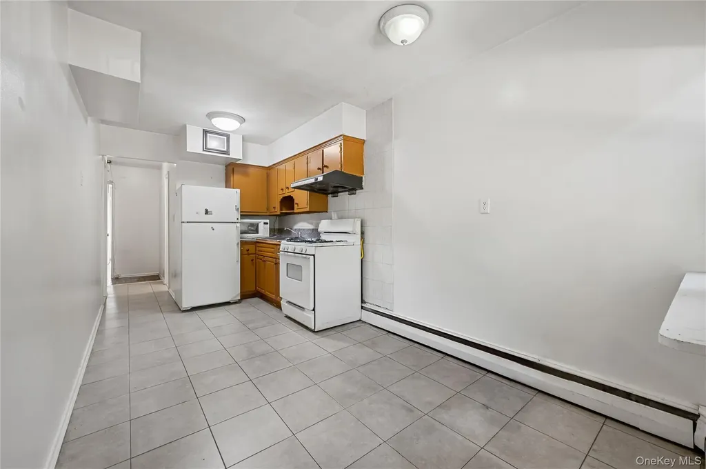 152-10 Peck Avenue Flushing NY 11355
