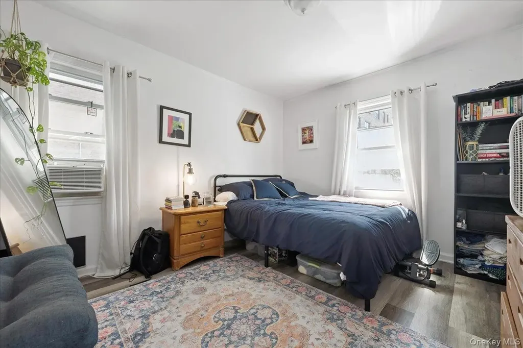 370 E Broadway Long Beach NY 11561
