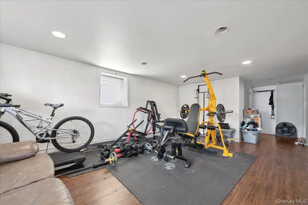 370 E Broadway Long Beach NY 11561