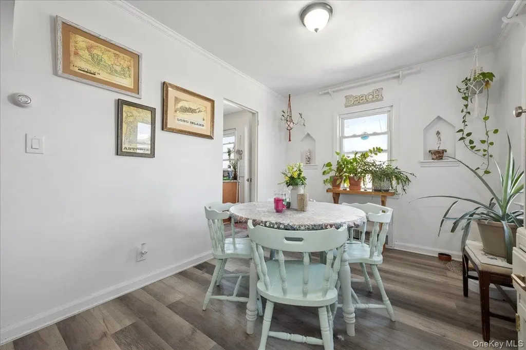 370 E Broadway Long Beach NY 11561
