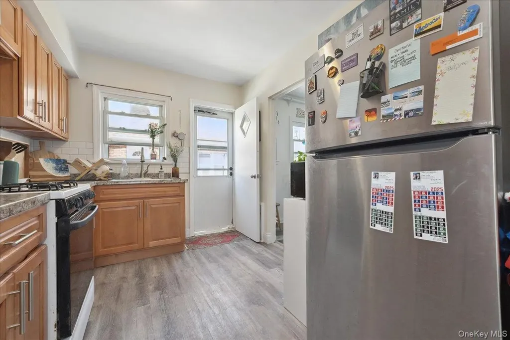 370 E Broadway Long Beach NY 11561