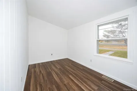 82 Lake Road Pine Plains NY 12567