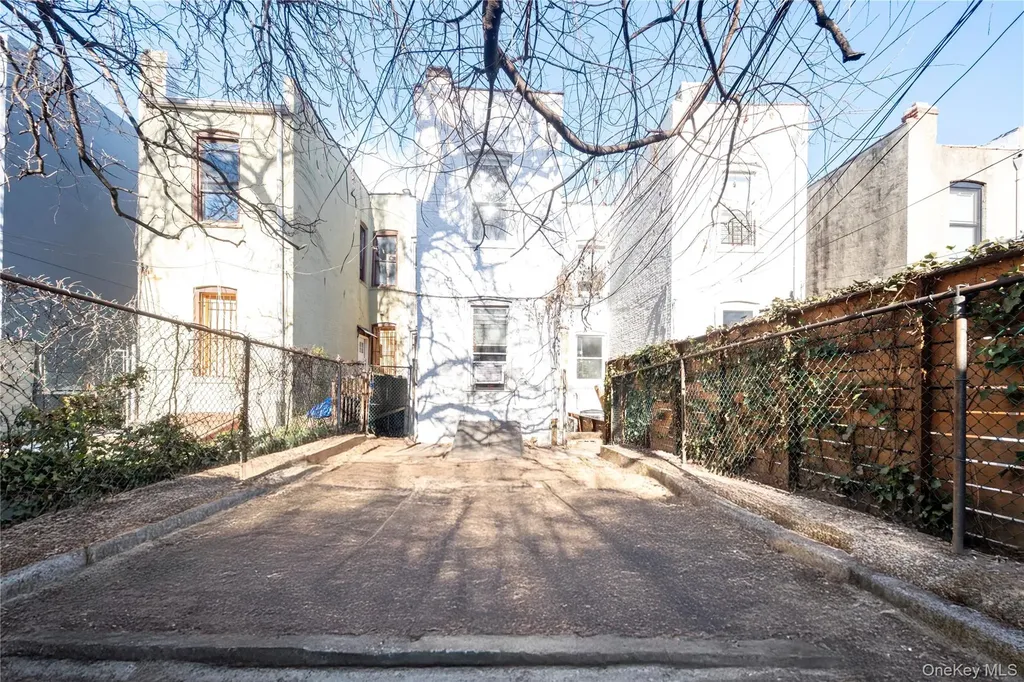 968 Saint Johns Place Brooklyn NY 11213