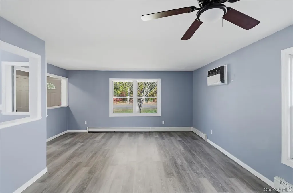 180 Main Avenue Mastic NY 11950