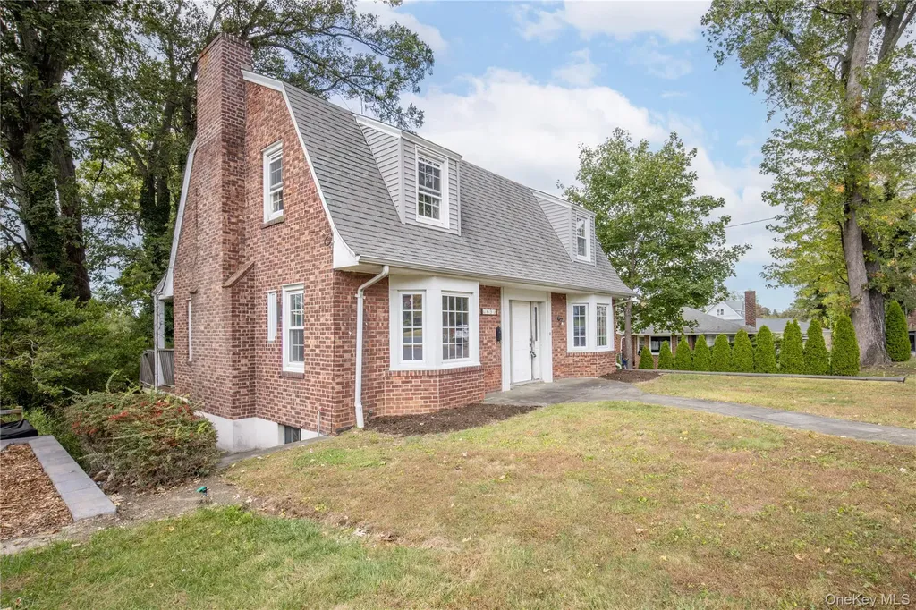 63 Berkshire Road Yonkers NY 10710