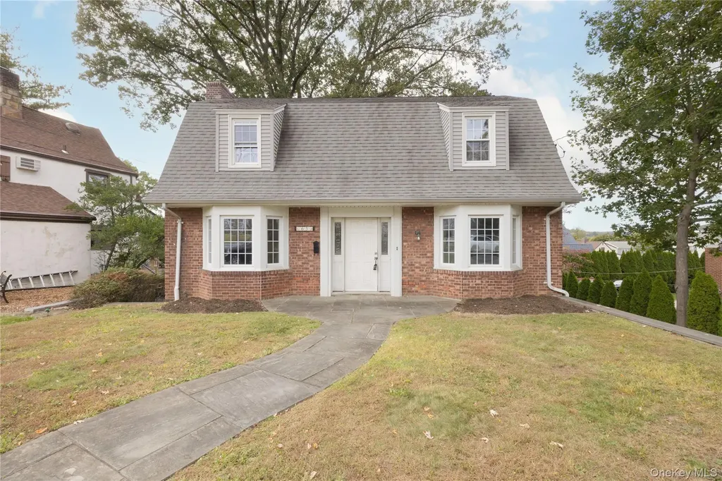 63 Berkshire Road Yonkers NY 10710