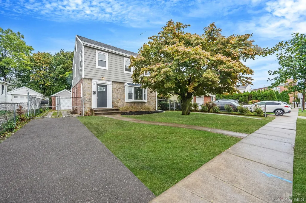 132 Duncan Road Hempstead NY 11550