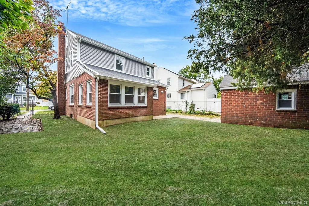 132 Duncan Road Hempstead NY 11550