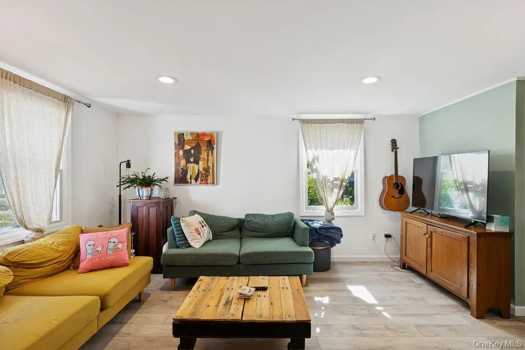 1 Leo Street Patchogue NY 11772