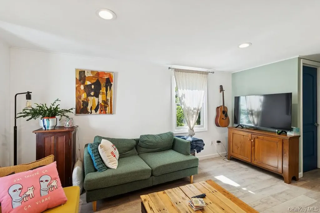 1 Leo Street Patchogue NY 11772