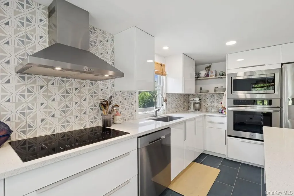 1 Leo Street Patchogue NY 11772