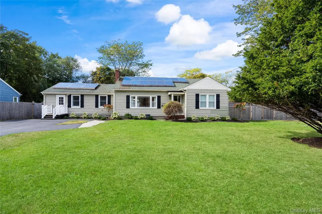 276 Bay Avenue Patchogue NY 11772