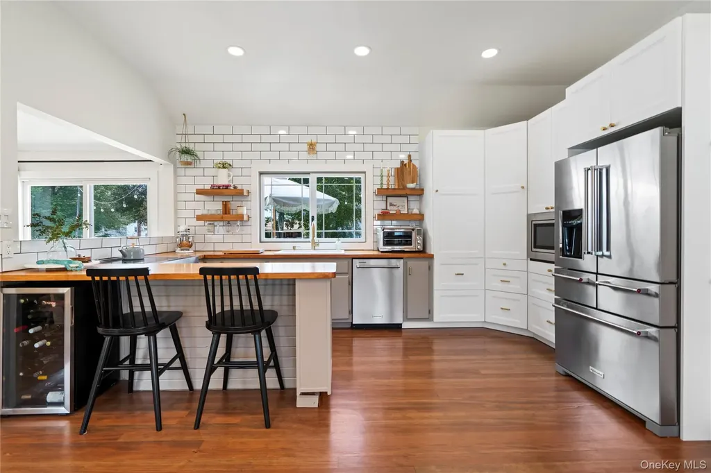 276 Bay Avenue Patchogue NY 11772