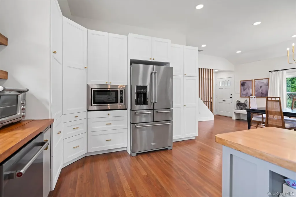 276 Bay Avenue Patchogue NY 11772