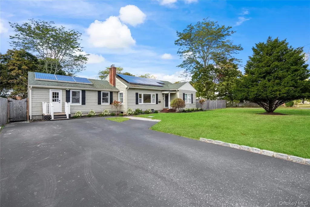 276 Bay Avenue Patchogue NY 11772