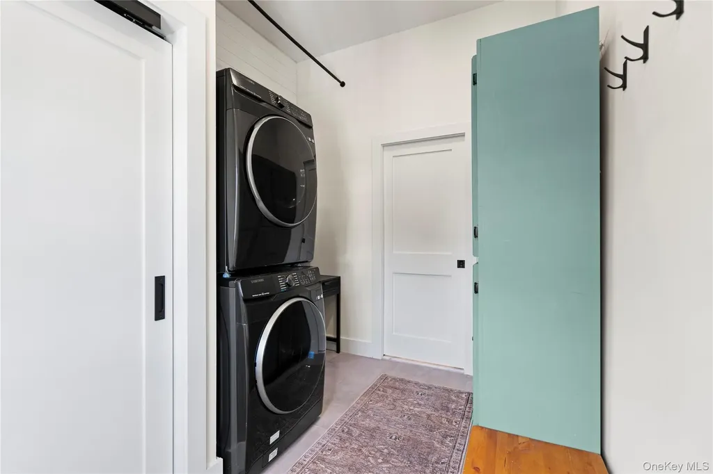 276 Bay Avenue Patchogue NY 11772