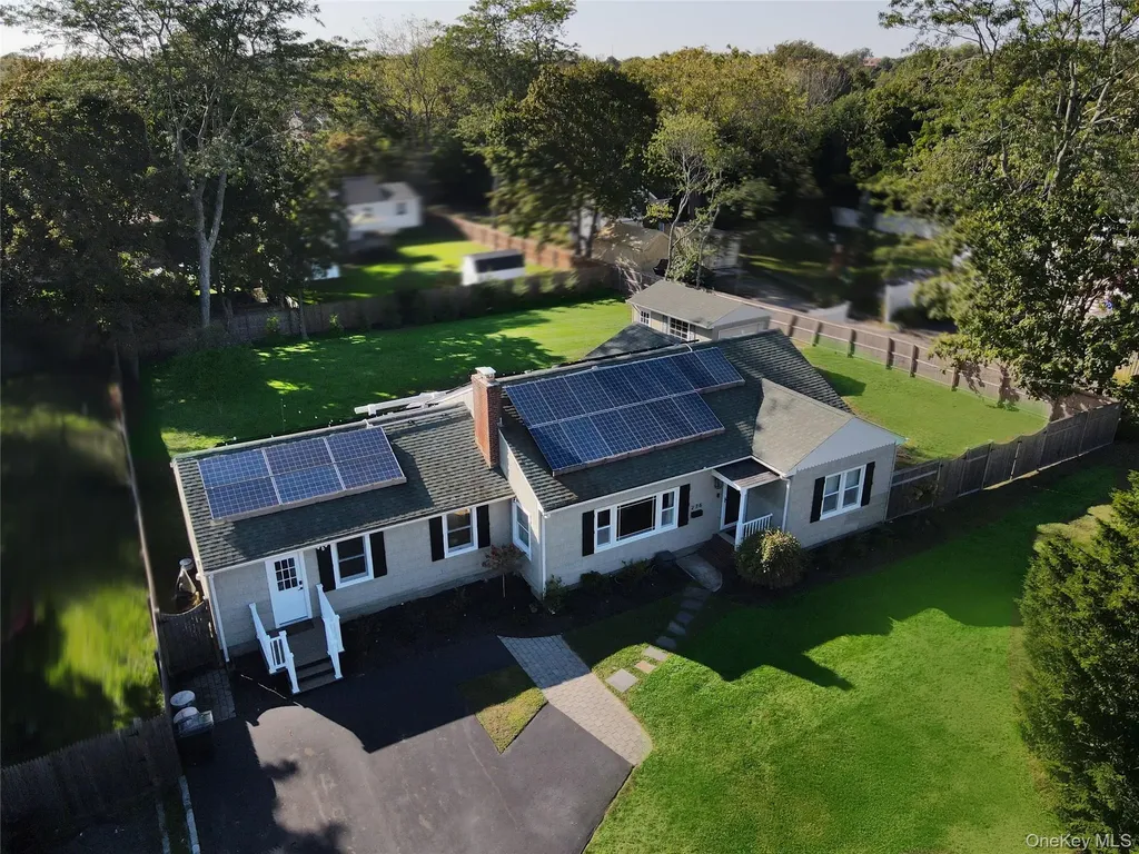 276 Bay Avenue Patchogue NY 11772