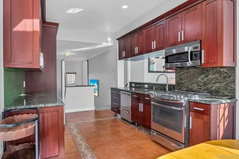 5636 213th Street Bayside NY 11364