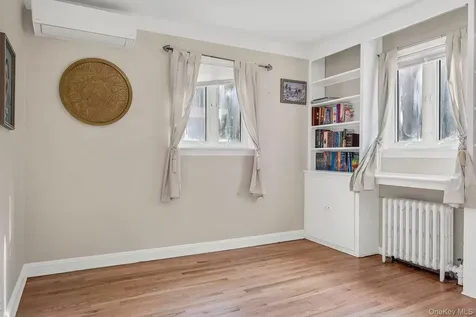 5636 213th Street Bayside NY 11364