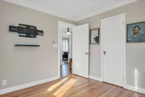 5636 213th Street Bayside NY 11364