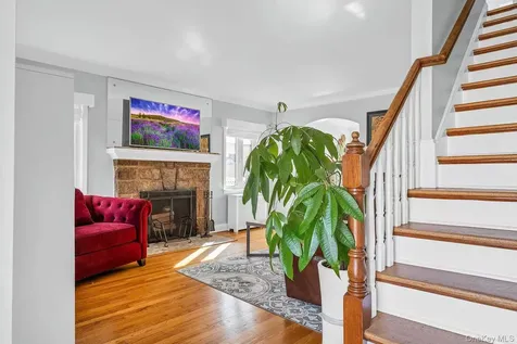 5636 213th Street Bayside NY 11364