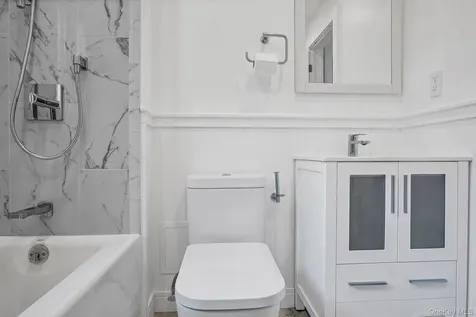 5636 213th Street Bayside NY 11364