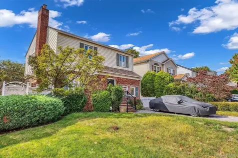 5636 213th Street Bayside NY 11364