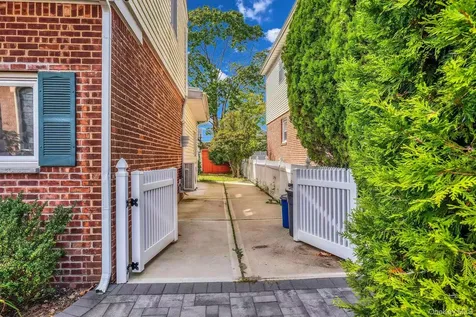 5636 213th Street Bayside NY 11364