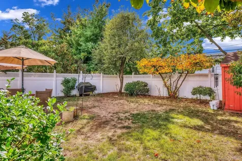 5636 213th Street Bayside NY 11364