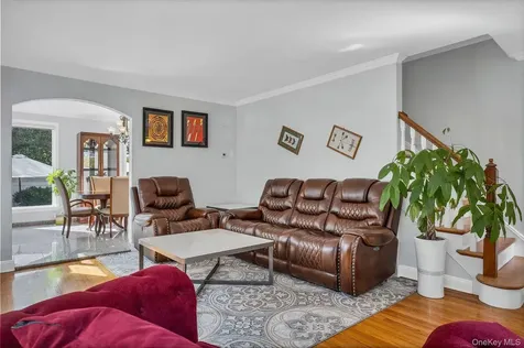 5636 213th Street Bayside NY 11364