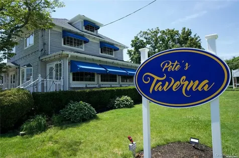 3225 Sound Avenue Riverhead NY 11901