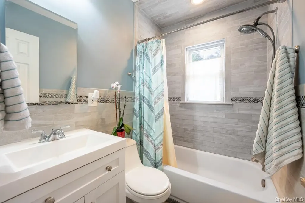 18 Dellacona Road Carmel NY 10512