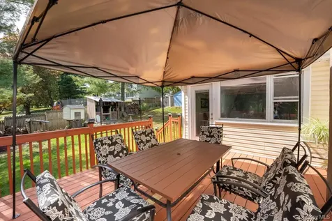 18 Dellacona Road Carmel NY 10512