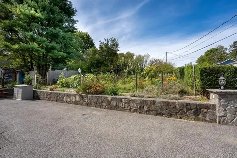 18 Dellacona Road Carmel NY 10512