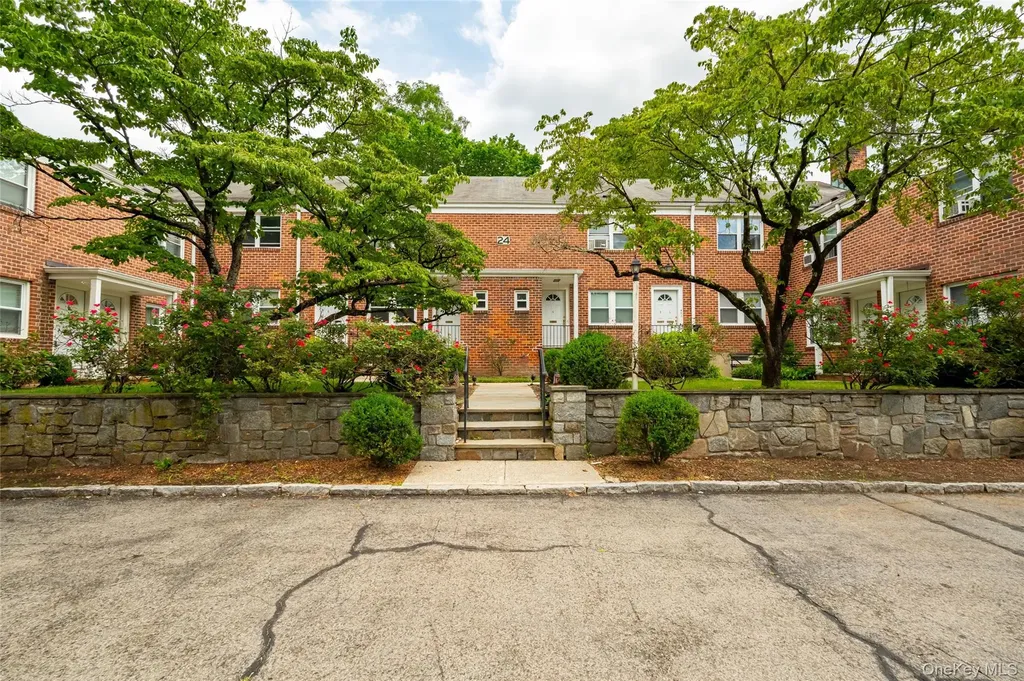 24 Wappanocca Avenue Rye NY 10580