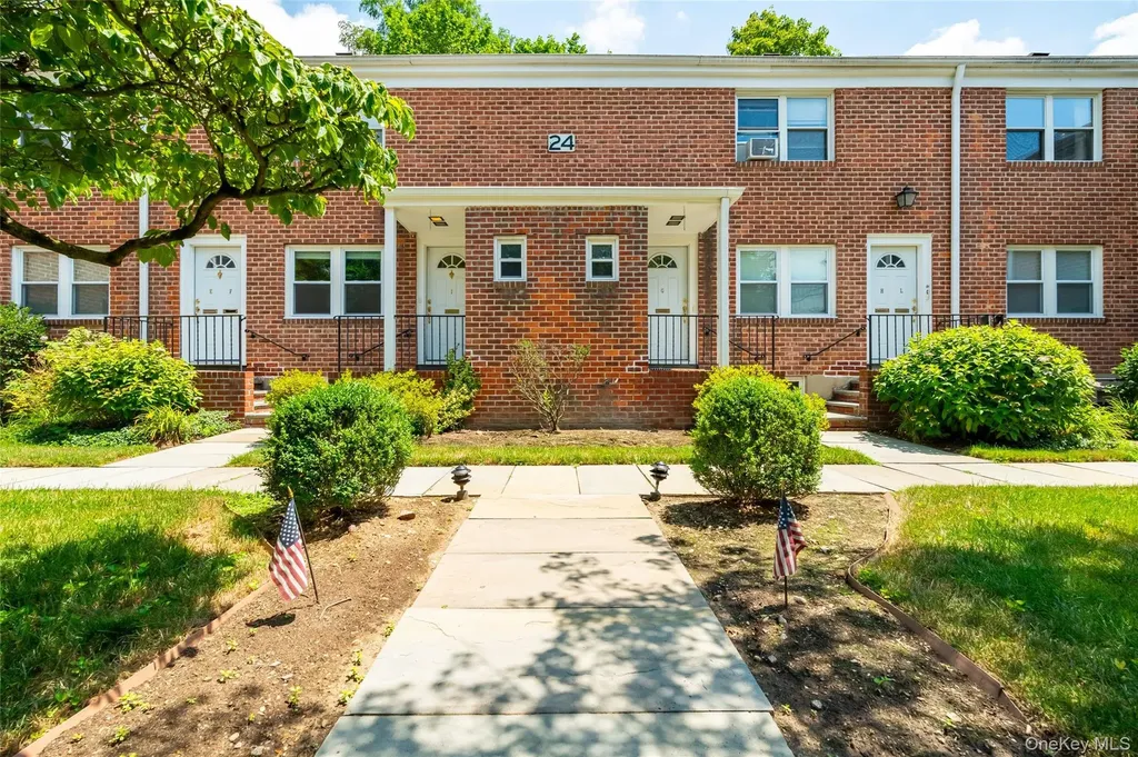 24 Wappanocca Avenue Rye NY 10580