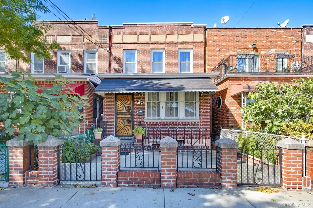 2244 43rd Street Astoria NY 11105