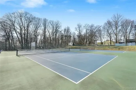 8 Wyndover Woods Lane White Plains NY 10603