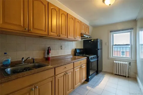 162-19 Laburnum Avenue Flushing NY 11358