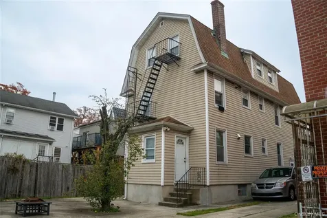 162-19 Laburnum Avenue Flushing NY 11358